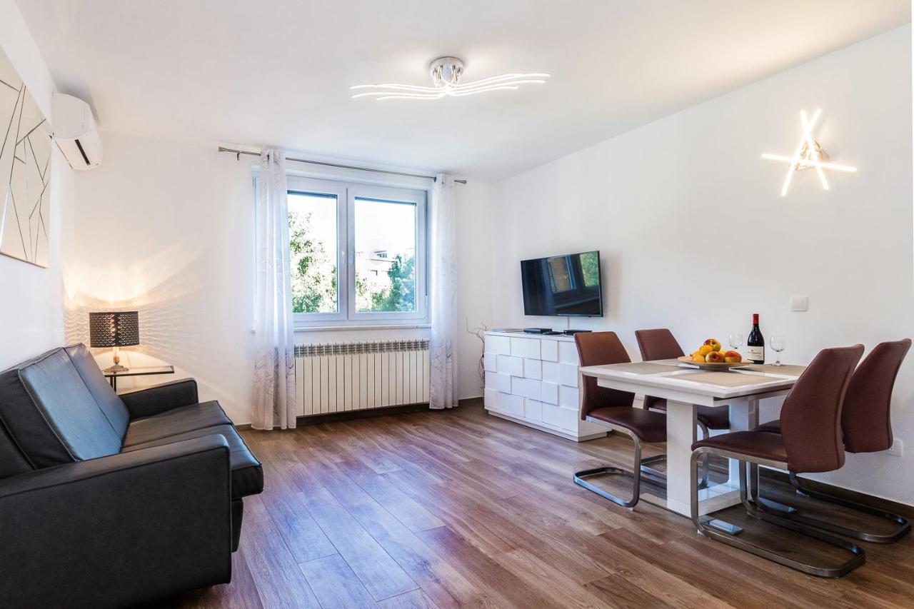 Modern 2Bdr Apartment In Old Town- Best Location Zagreb Ngoại thất bức ảnh